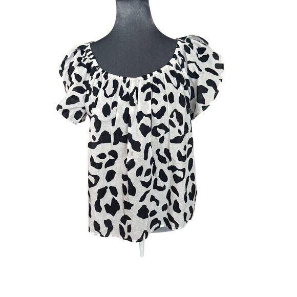Velvet by Graham and Spencer Animal Print Off-Shoulder Top Short Sleeve Size XS - Picture 3 of 8